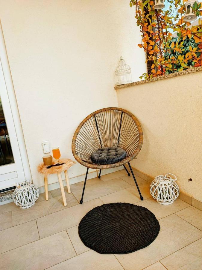 Apartments Alisa Бродарика Екстериор снимка