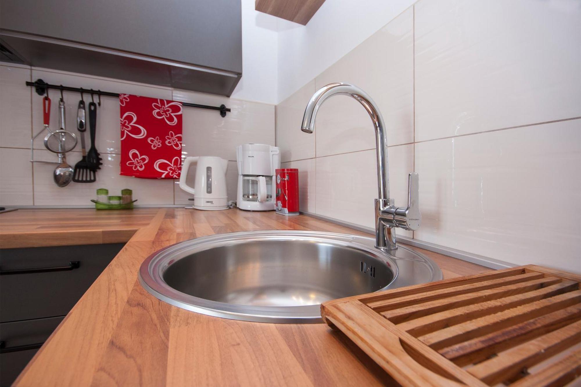 Apartments Alisa Бродарика Екстериор снимка