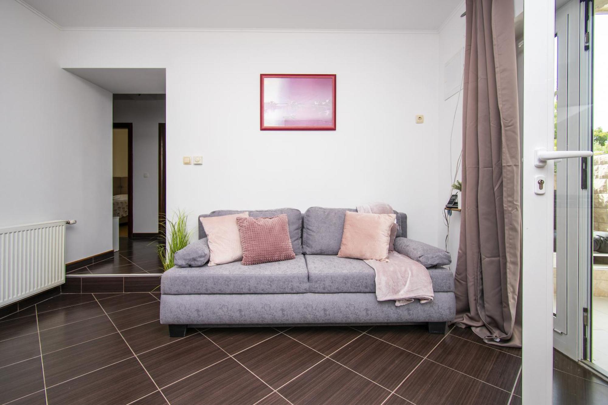 Apartments Alisa Бродарика Стая снимка