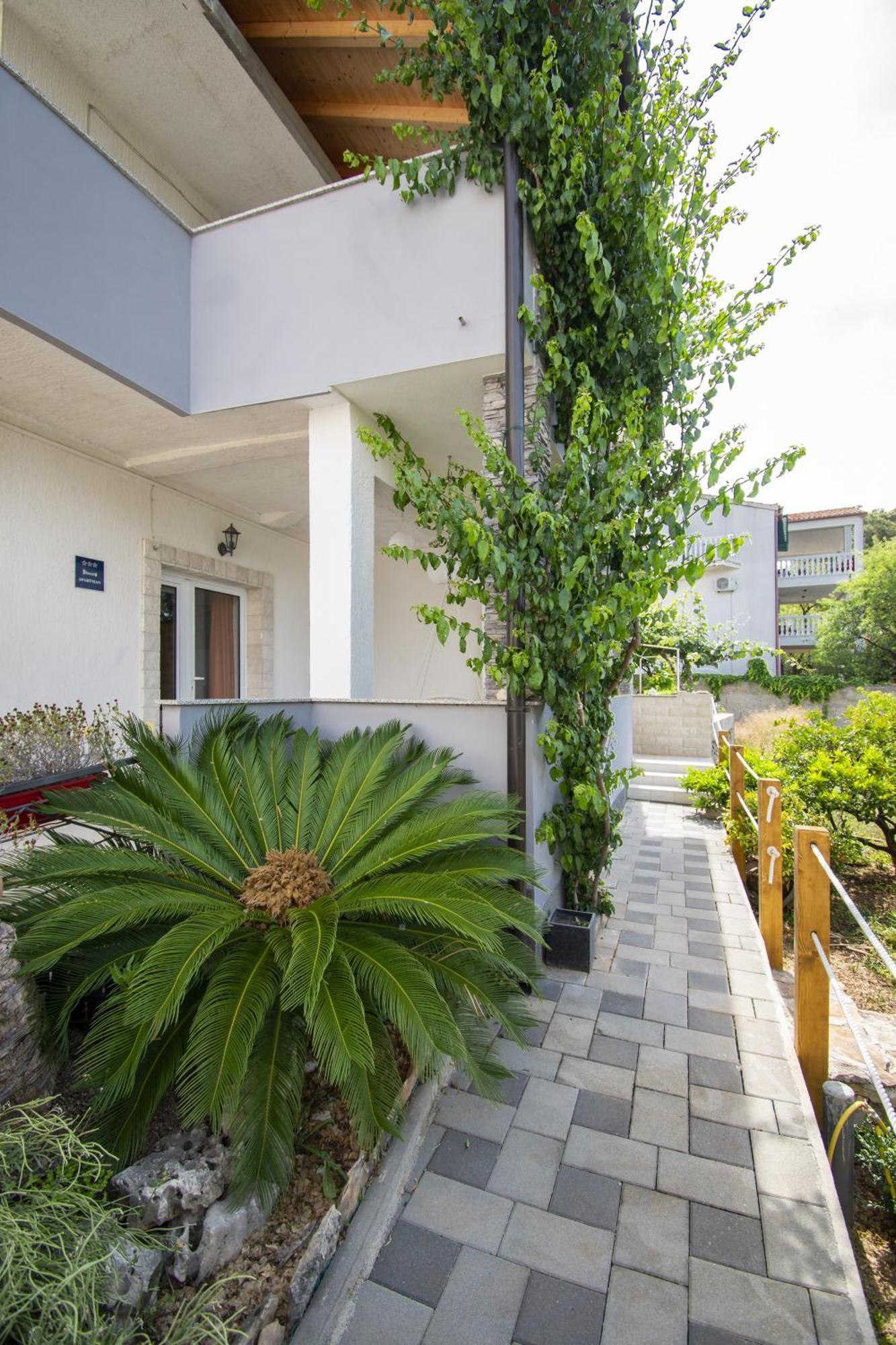 Apartments Alisa Бродарика Стая снимка